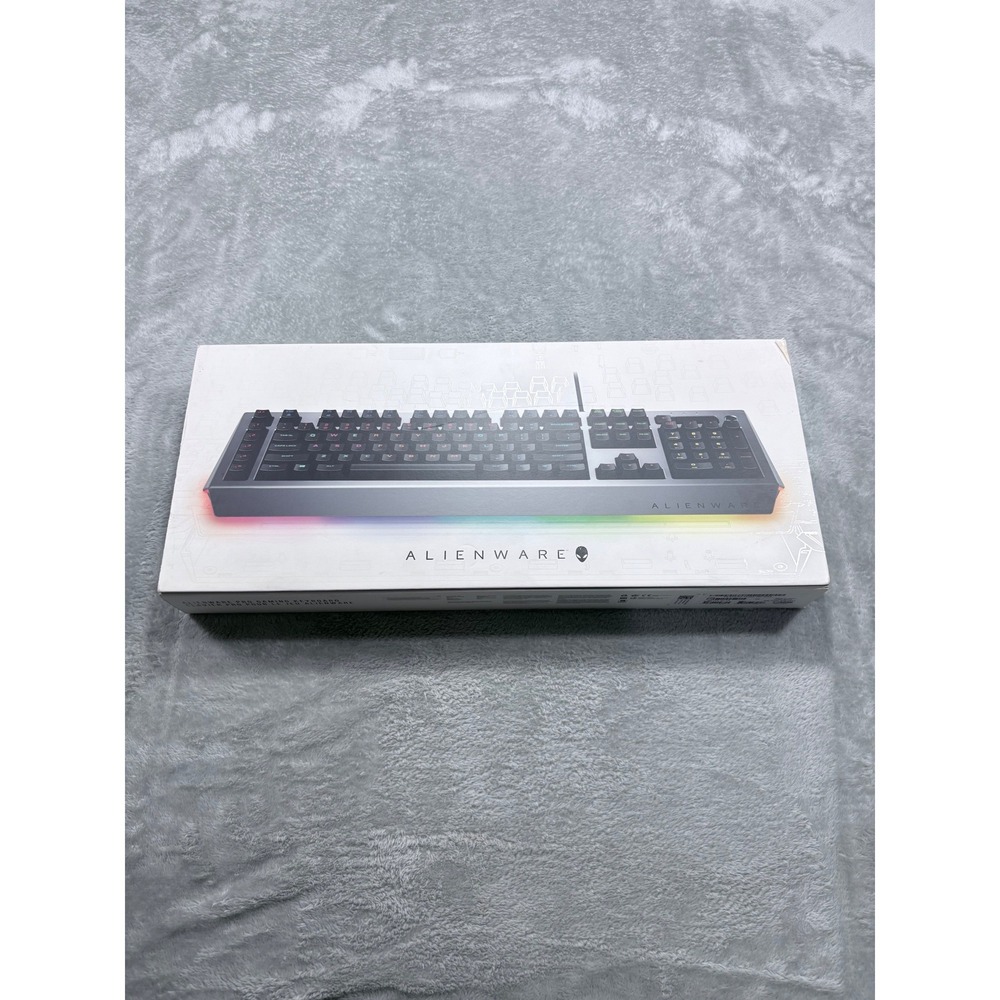 Alienware Pro Gaming Keyboard AW768 Silver Brown Mechanical Switches RGB